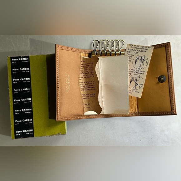 Vintage PIERRE CARDIN Leather Key Holder Wallet w/ Original Box & Documents Gift - Picture 5 of 9